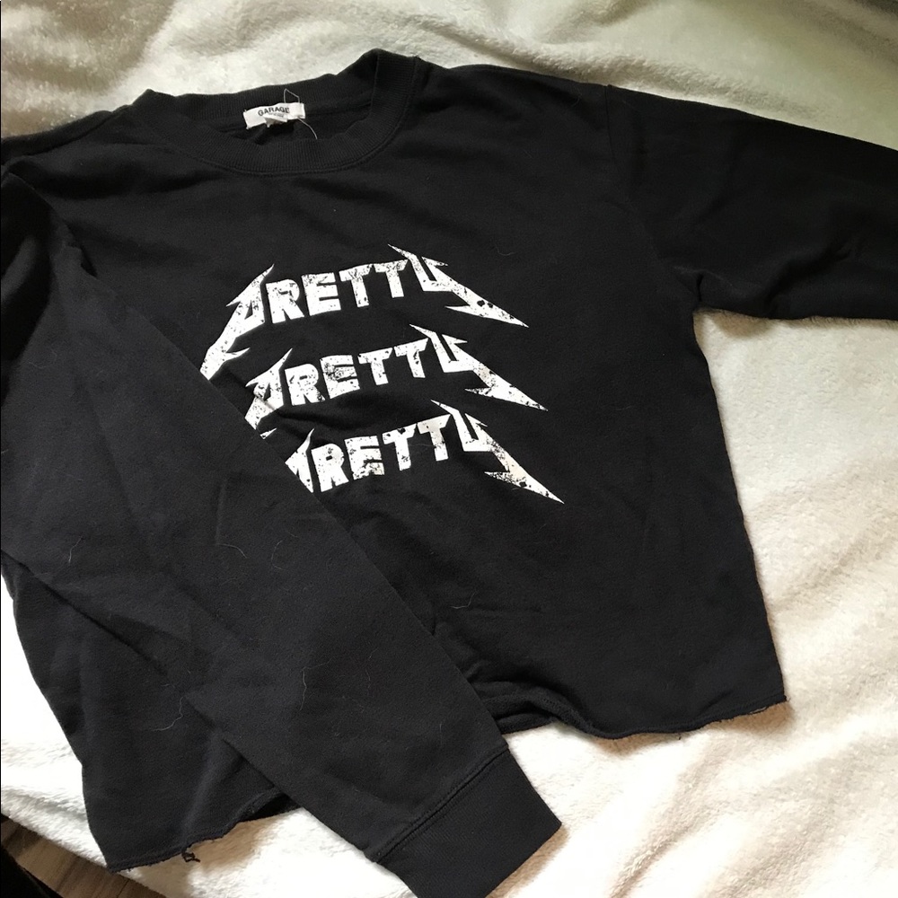 Long sleeved oversized tee